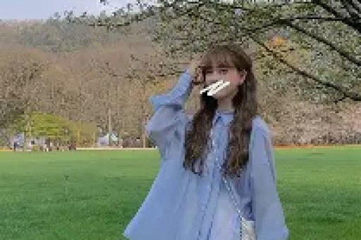 女子发连续剧式视频寻恩人：涉嫌造假 剧本炒作引争议