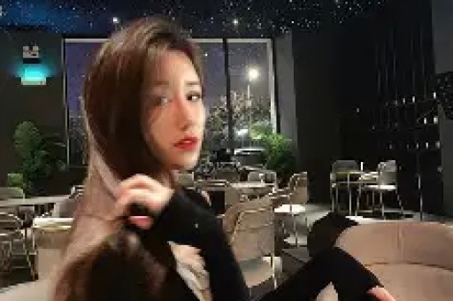 一手好牌打稀碎 三料影后马苏 被黑人驮肩 帮闺蜜撒谎 终究自断前程